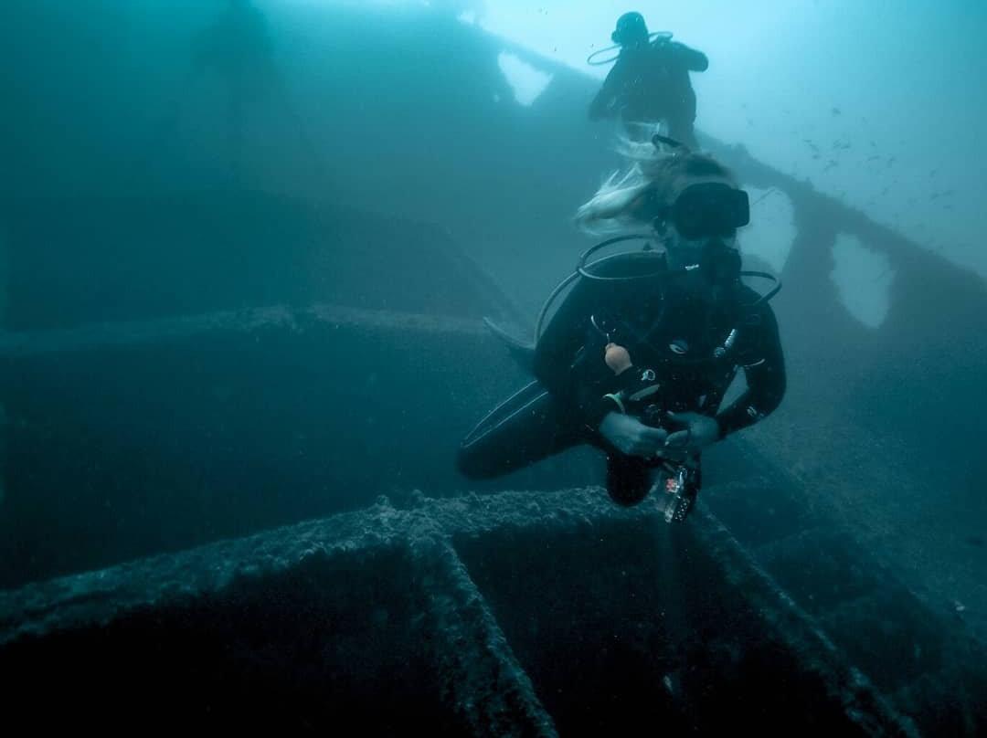 Abyss Diving & Water Sports Center景点图片