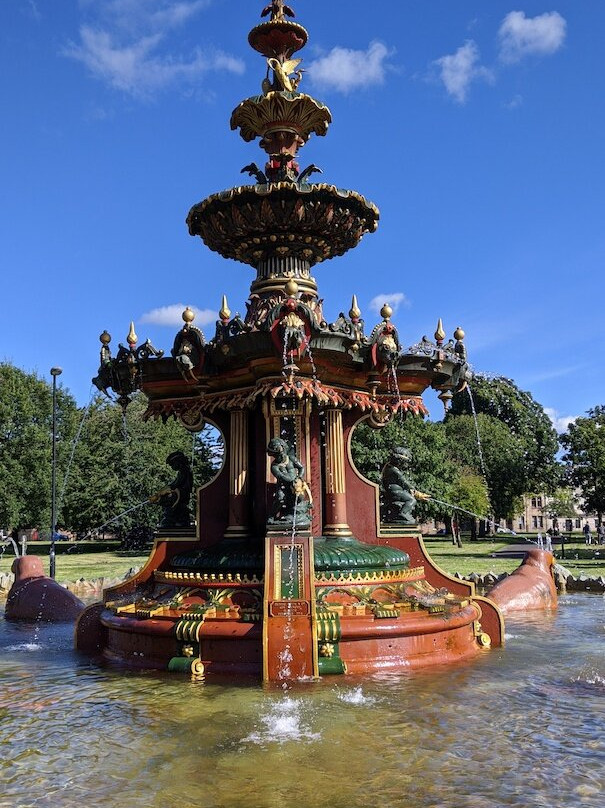 Grand Fountain景点图片