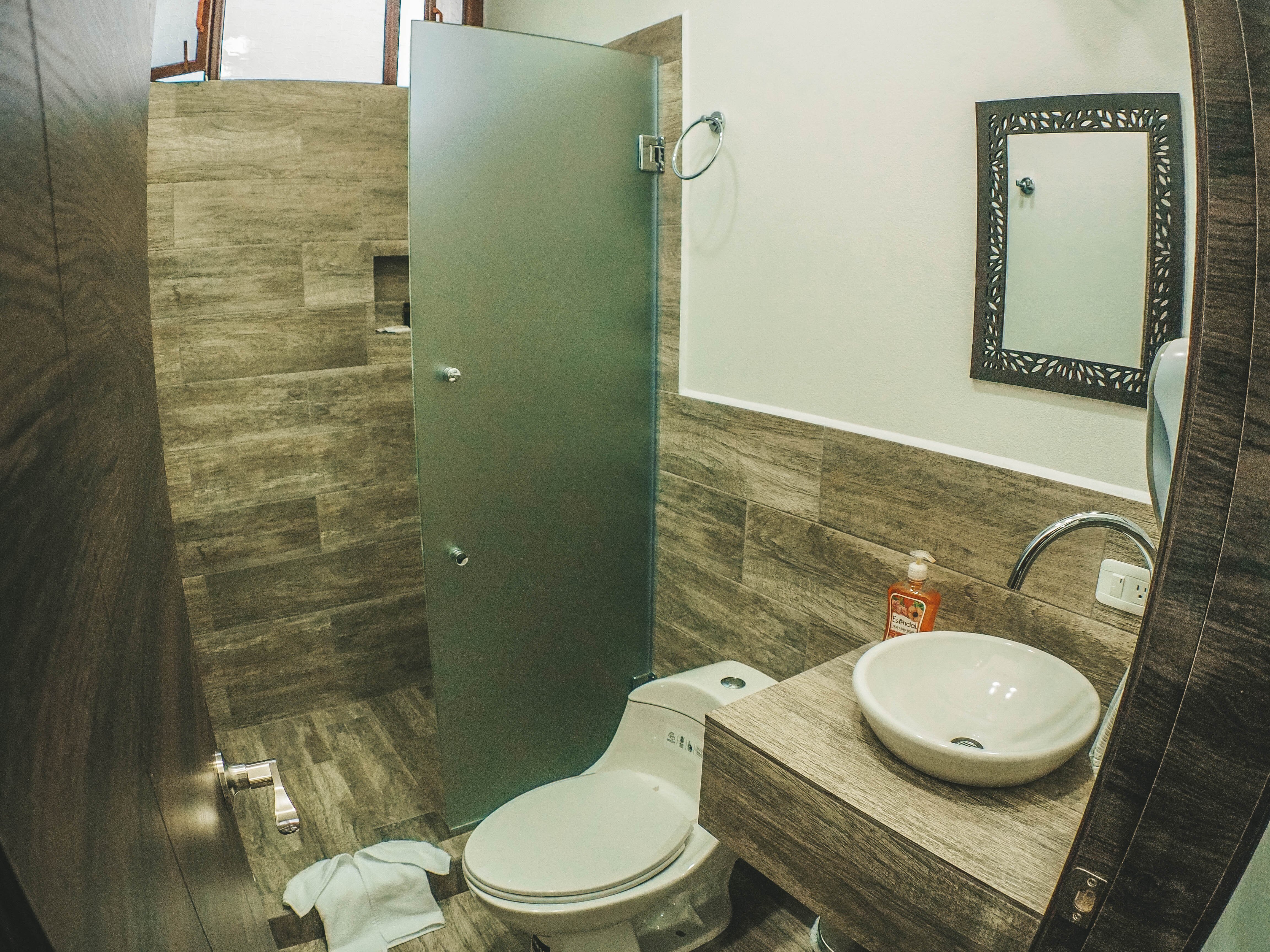 Mindo Suites Toucan Platinum-浴室