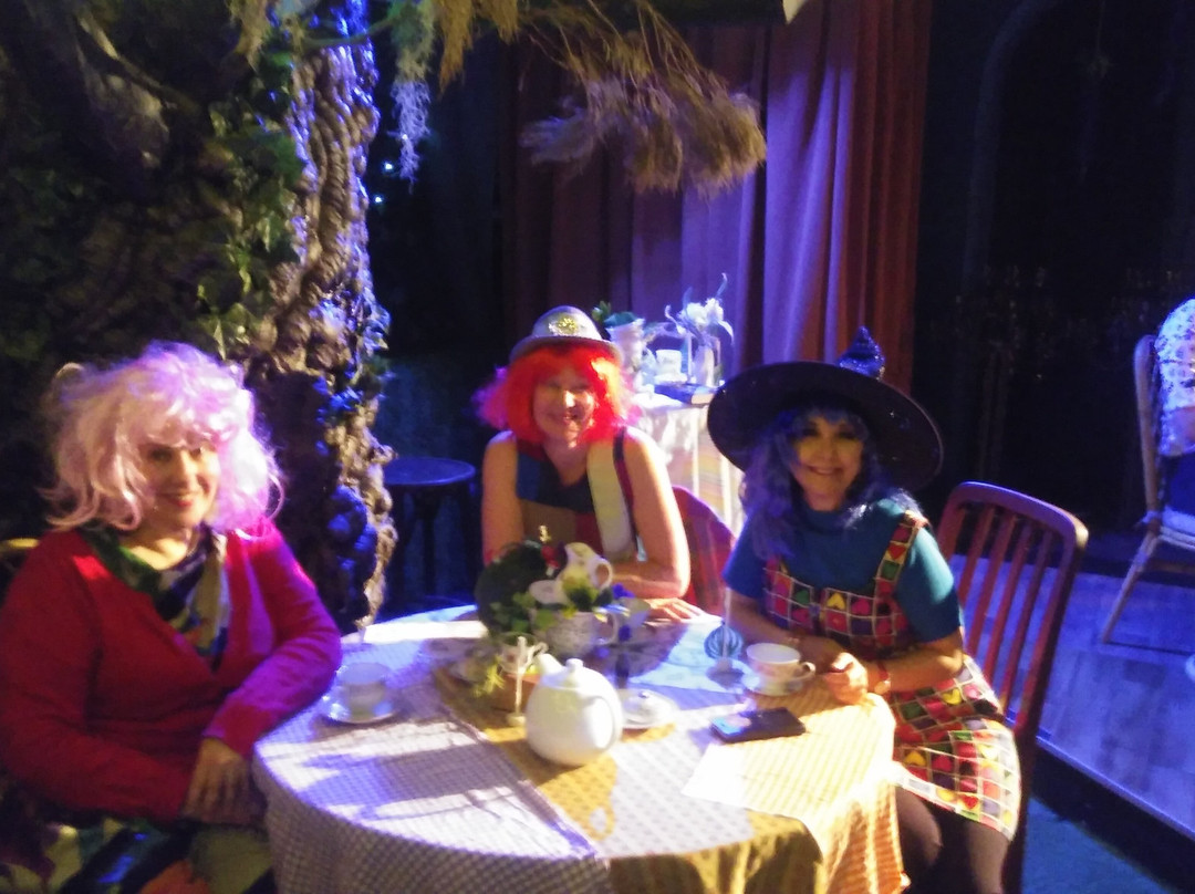 Wonderland Bar-Windsor必去景点