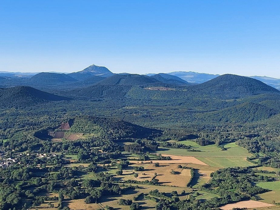 Auvergne Montgolfieres景点图片
