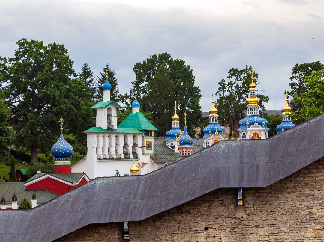 The Holy Dormition Pskovo-Pechersky Monastery景点图片