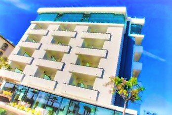Hotel Poker主图