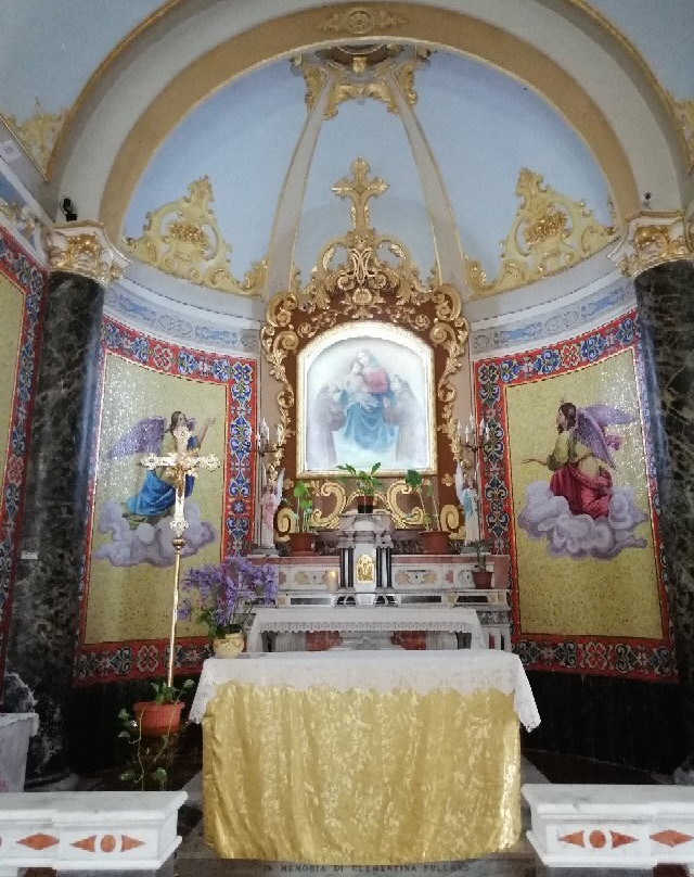 Santuario della Madonna di Termine o delle Trache-Pentone必去景点
