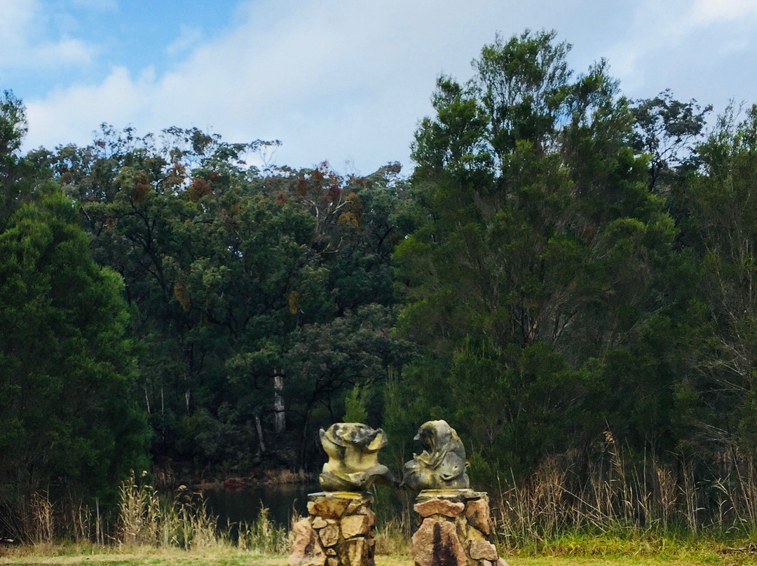 Nowa Nowa Sculpture Trail景点图片