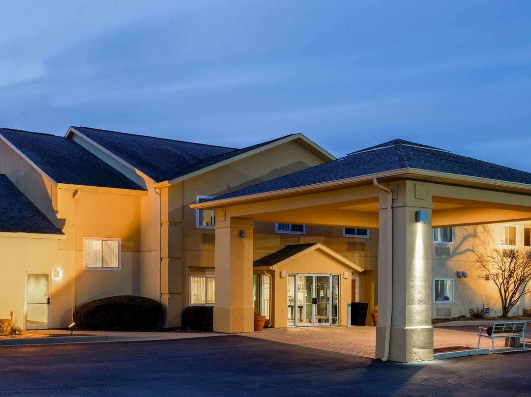 La Quinta Inn & Suites by Wyndham Frankfort主图