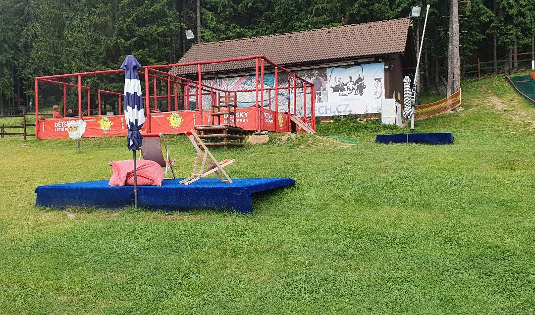 CHILDREN'S SUMMER AND ROPE PARK BÍLÁ景点图片