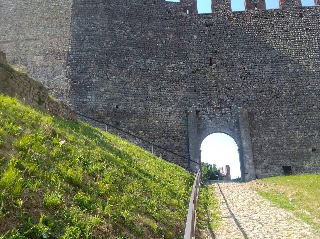 The Soave Castle景点图片