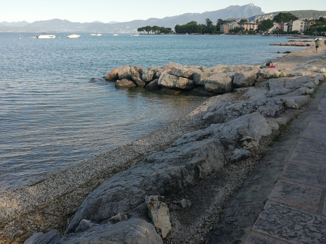 Pista Ciclo Pedonale Lazise - Bardolino - Garda-巴尔多利诺必去景点