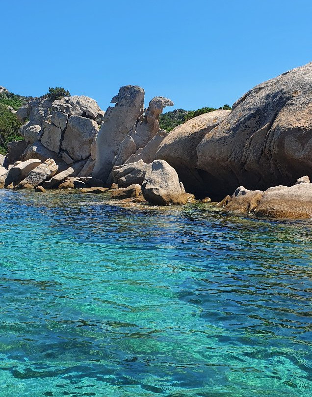 Spiaggia della Tartaruga-San Teodoro必去景点
