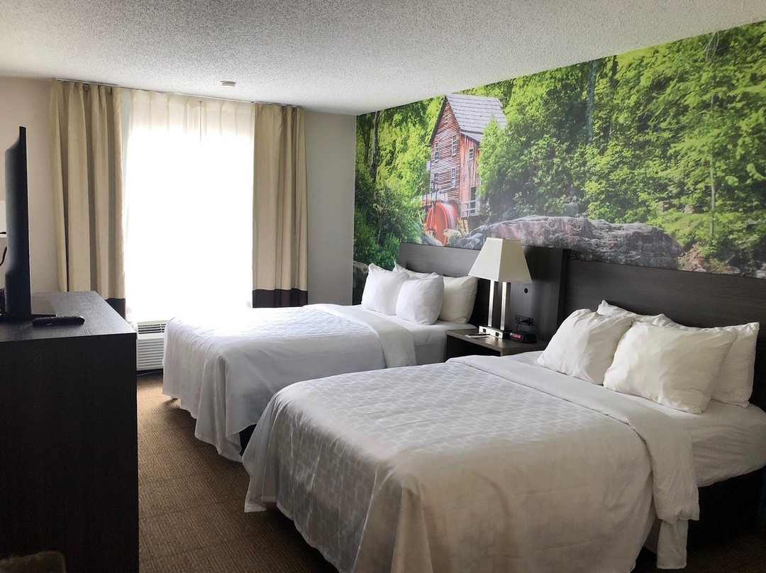 Clarion Pointe Beckley主图