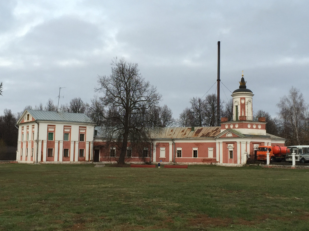 Usad'ba Chernyshevykh景点图片