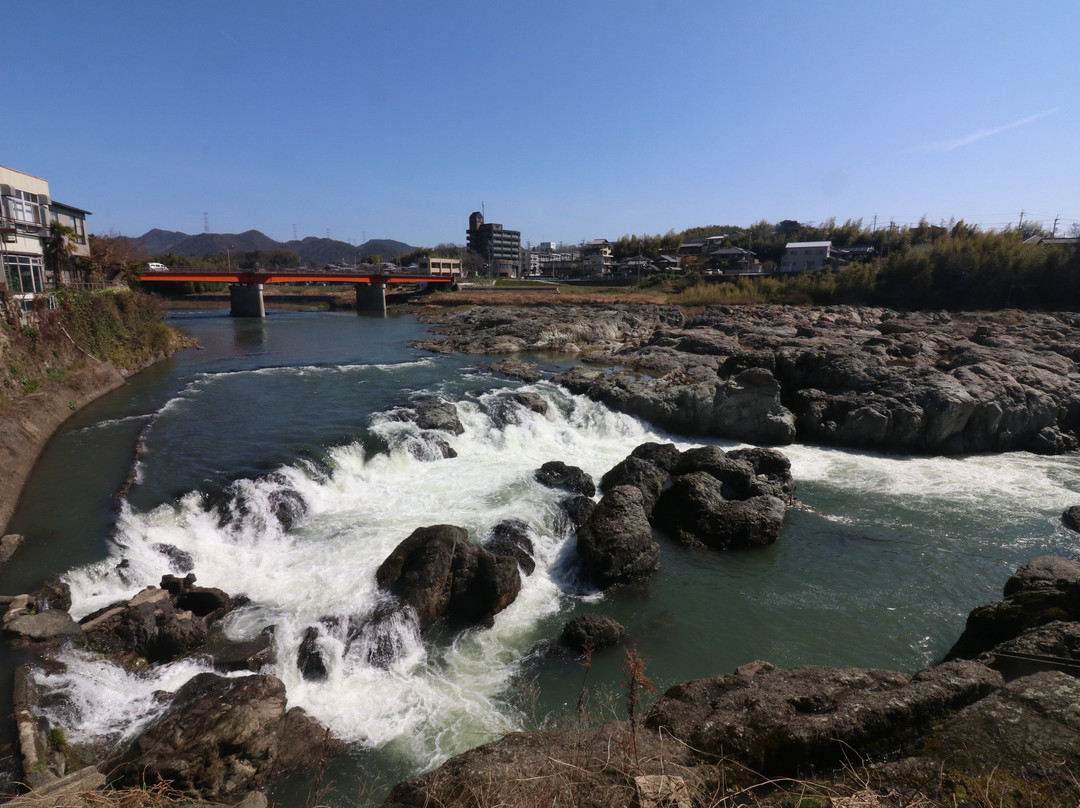 Aeyosuke Bronze Statue