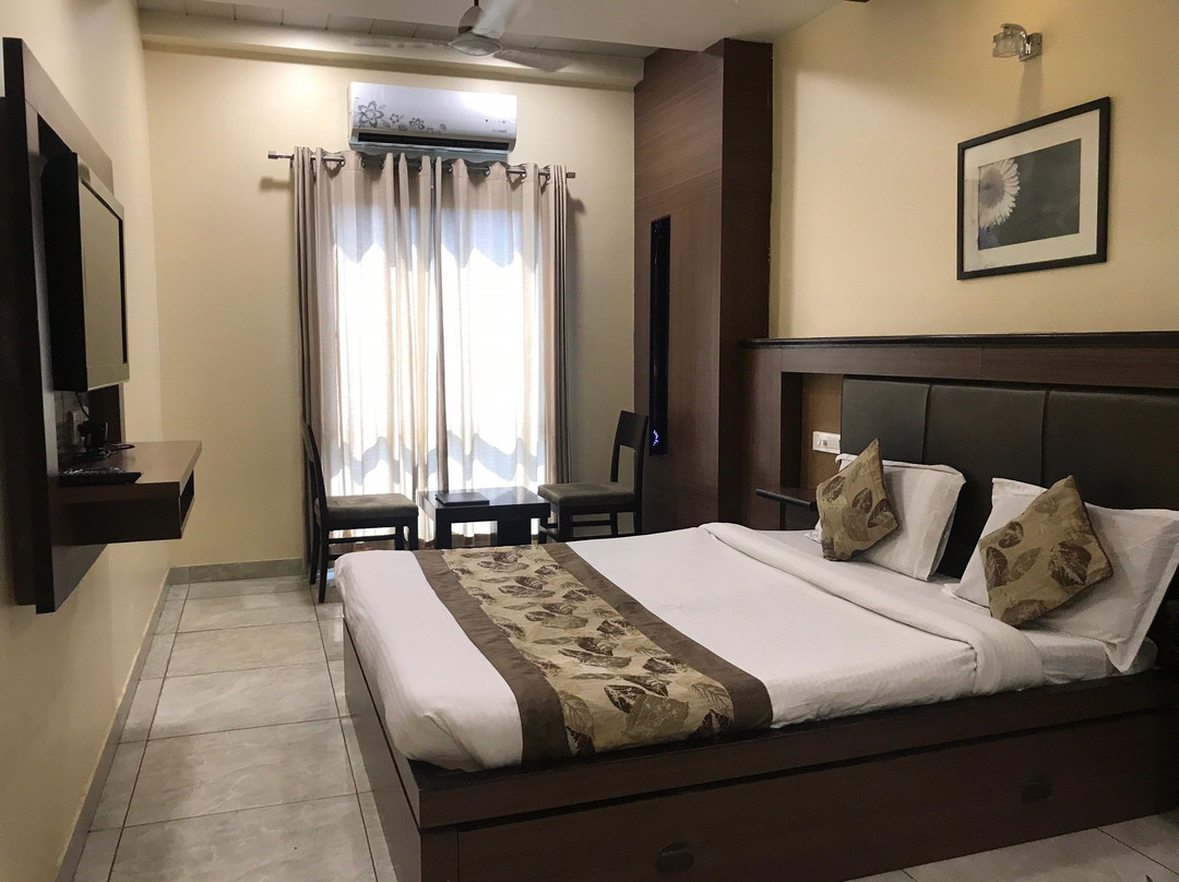 Hotel Plaza Inn主图