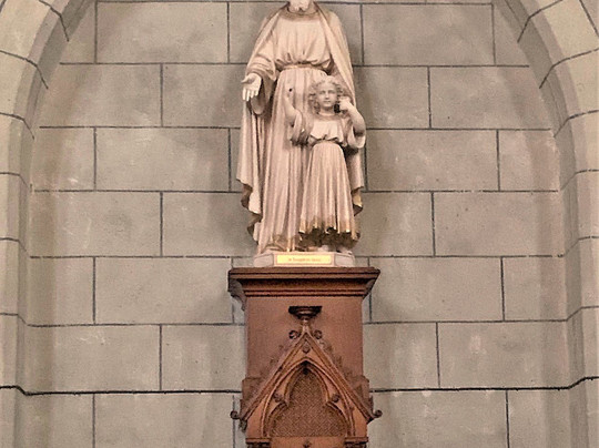 Eglise Saint-Louis-Coron必去景点