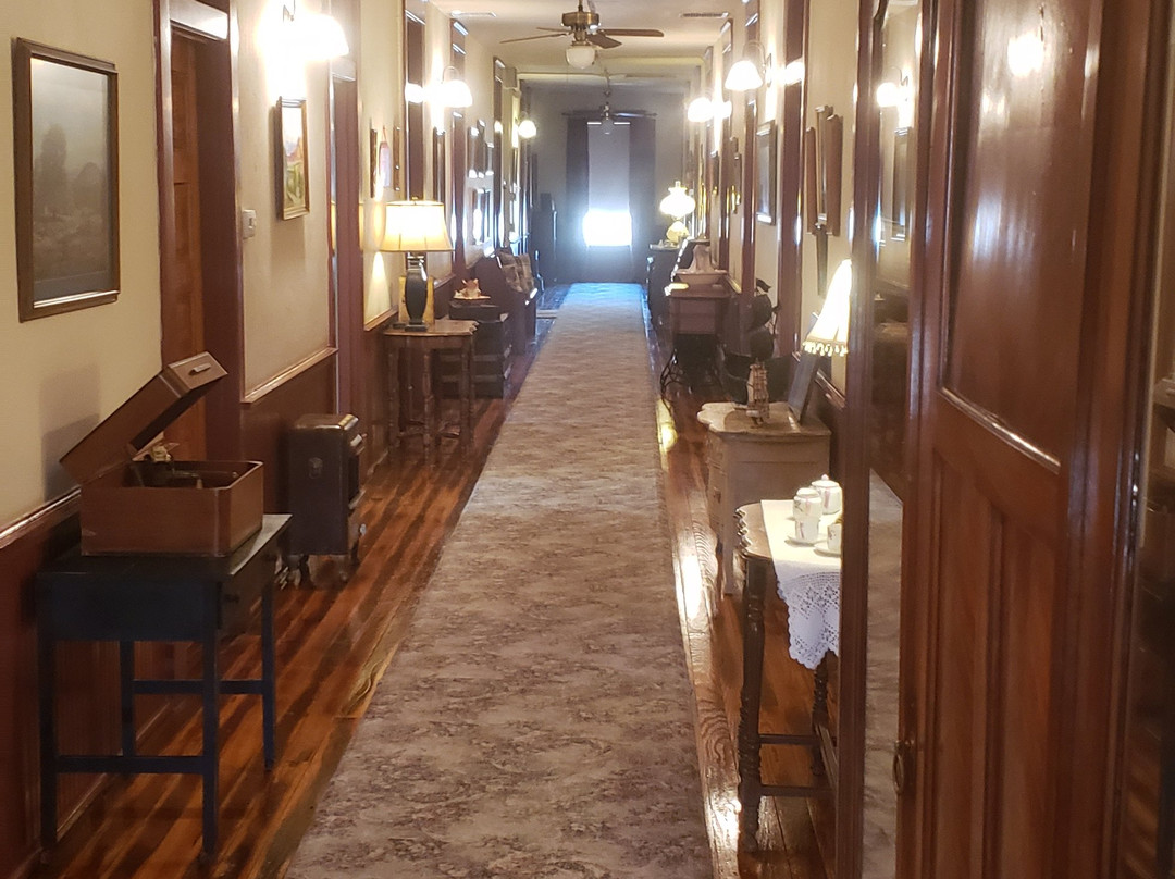 Hotel Garza Bed and Breakfast主图