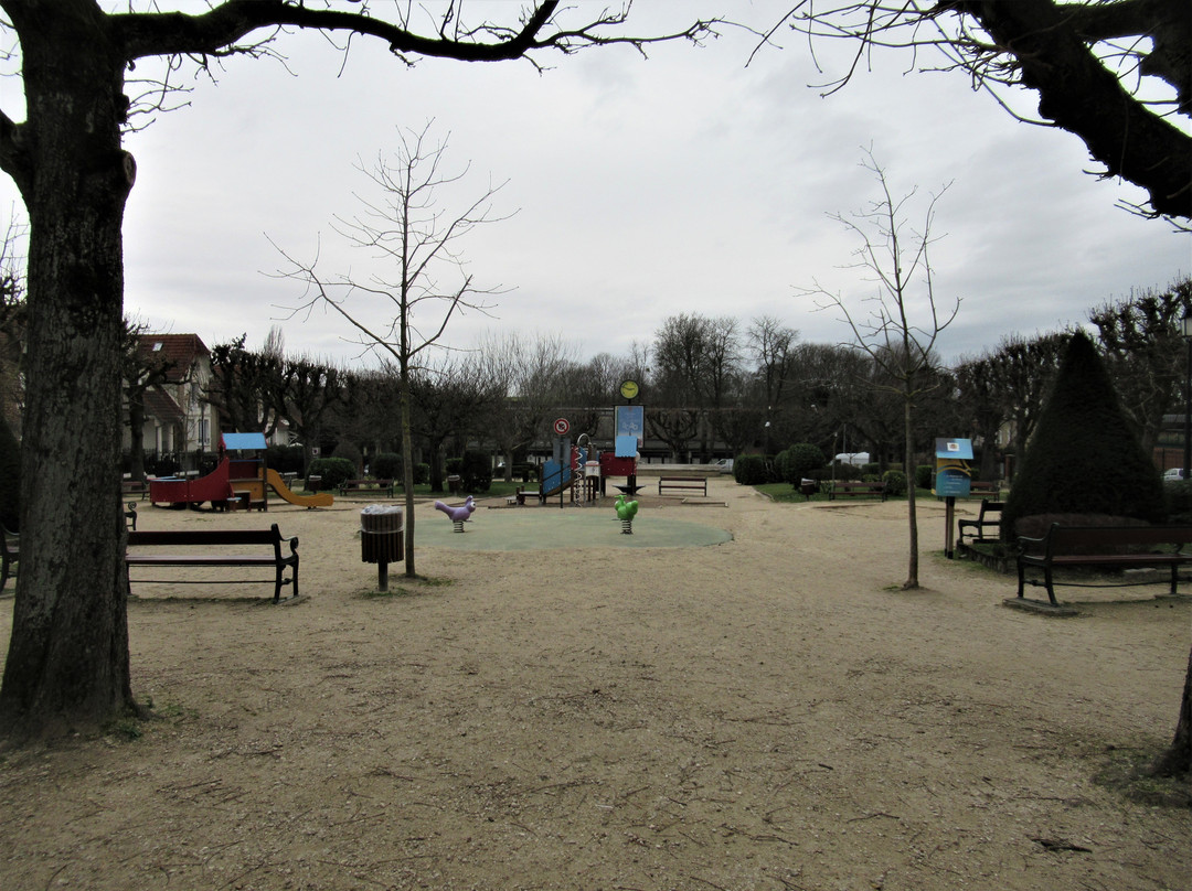 Square Maunoury-Le Raincy必去景点