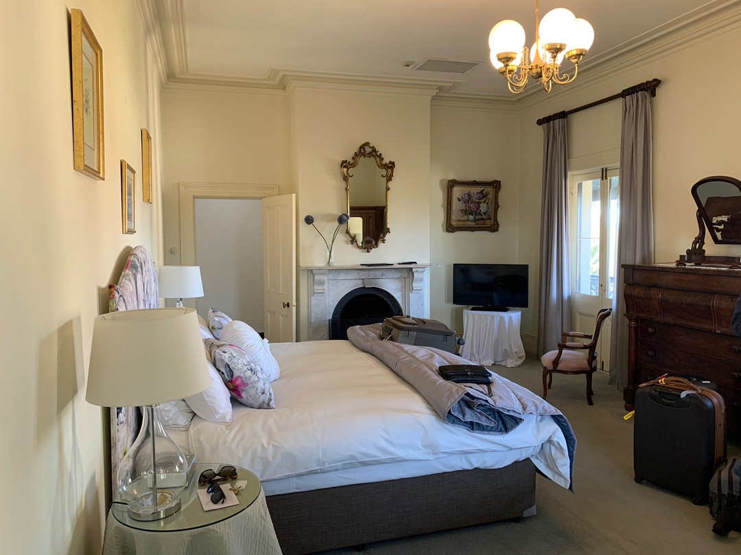 Colhurst House主图