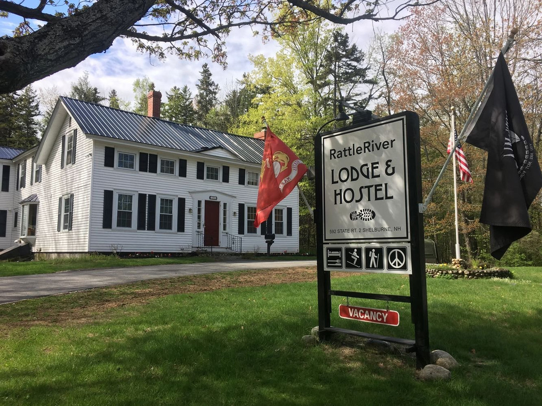 Rattle River Lodge and Hostel