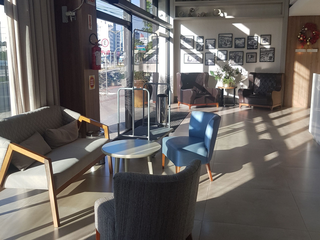 Tri Hotel Premium Criciuma主图