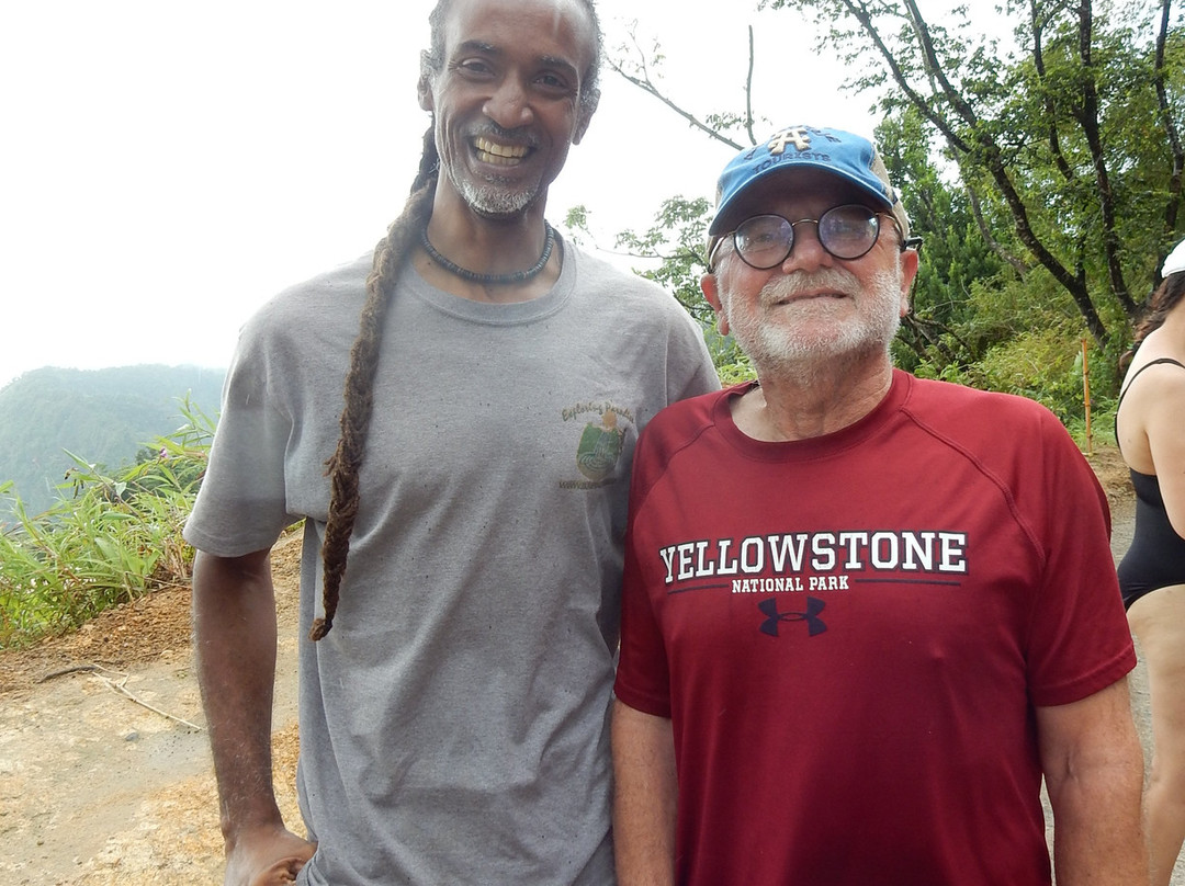 Bumpiing Tours-罗索必去景点