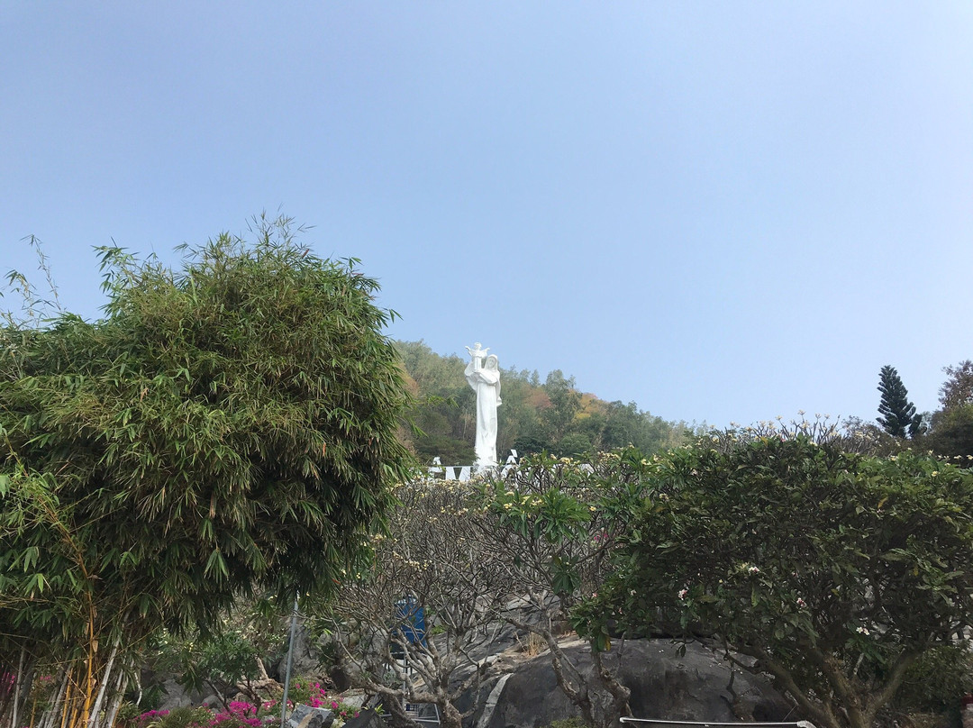 Duc Me Bai Dau-头顿必去景点