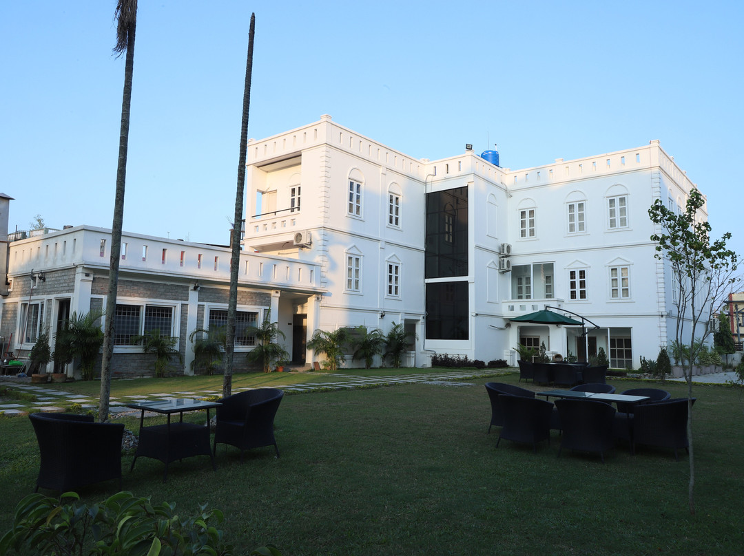 Hotel Maden Inn主图