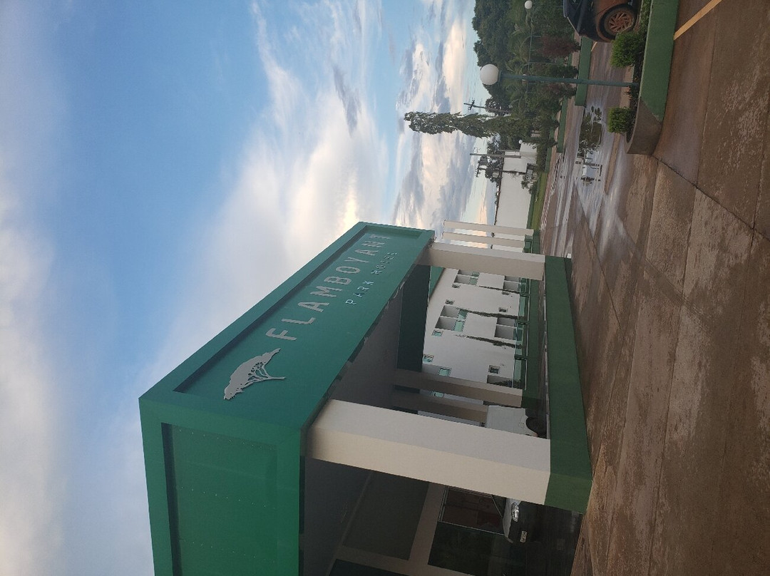 Flamboyant Hotel