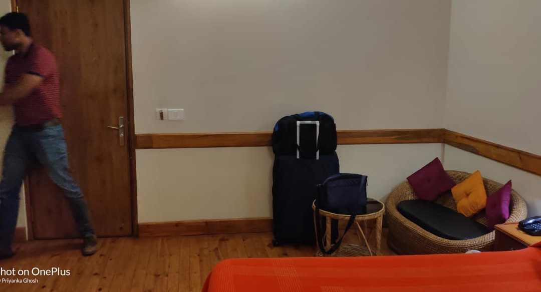 The Eee Cee Hotel主图