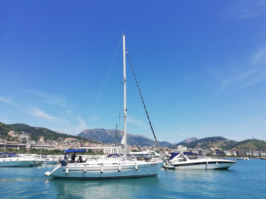 Amalfi On Boat Charter-萨勒诺必去景点