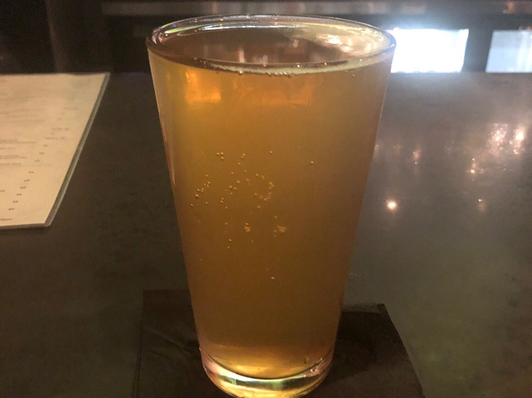Bogies at the Westlake Village Inn景点图片
