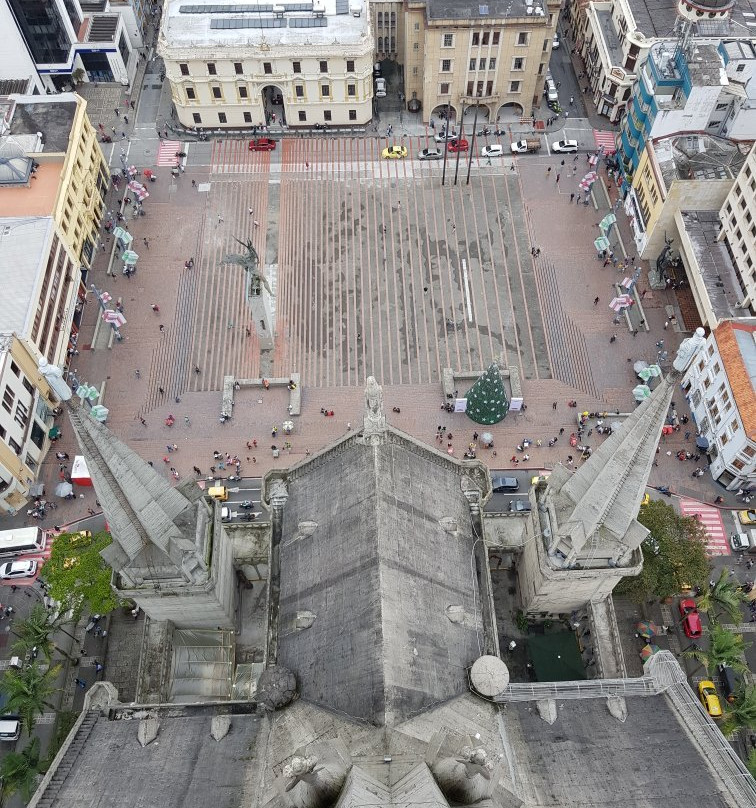 Corredor Polaco Basilica De Manilzales-Manizales必去景点