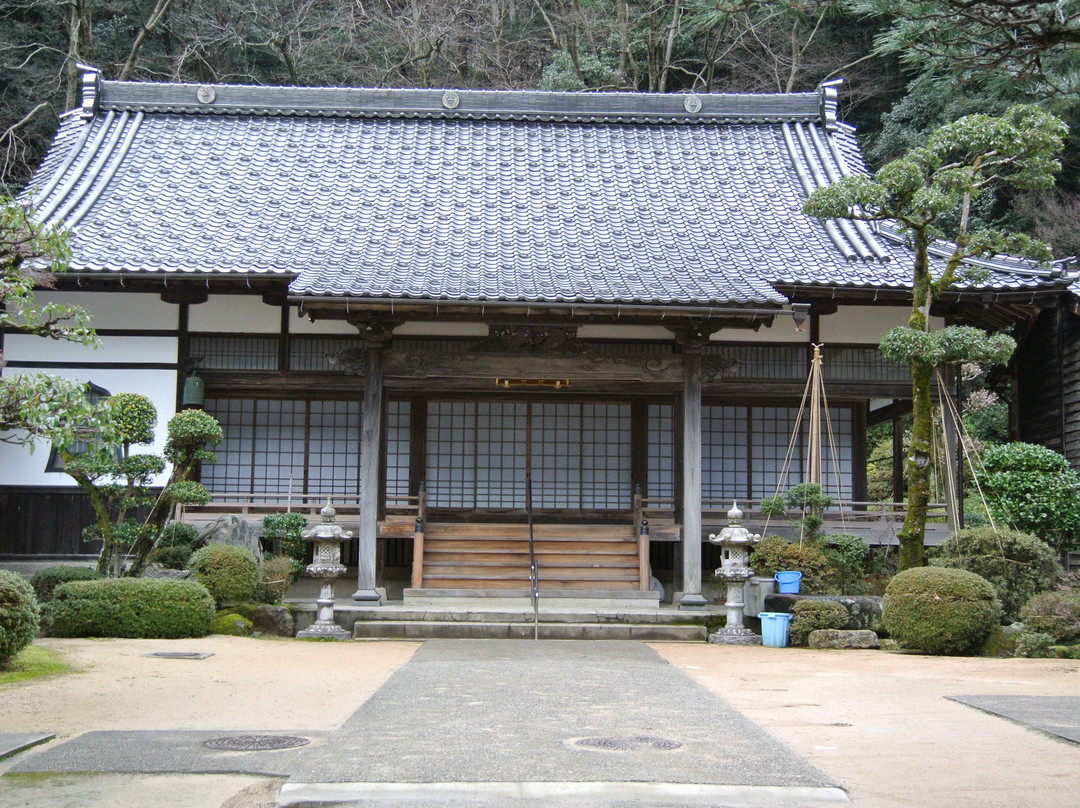 Rensho-ji Temple-丰冈市必去景点