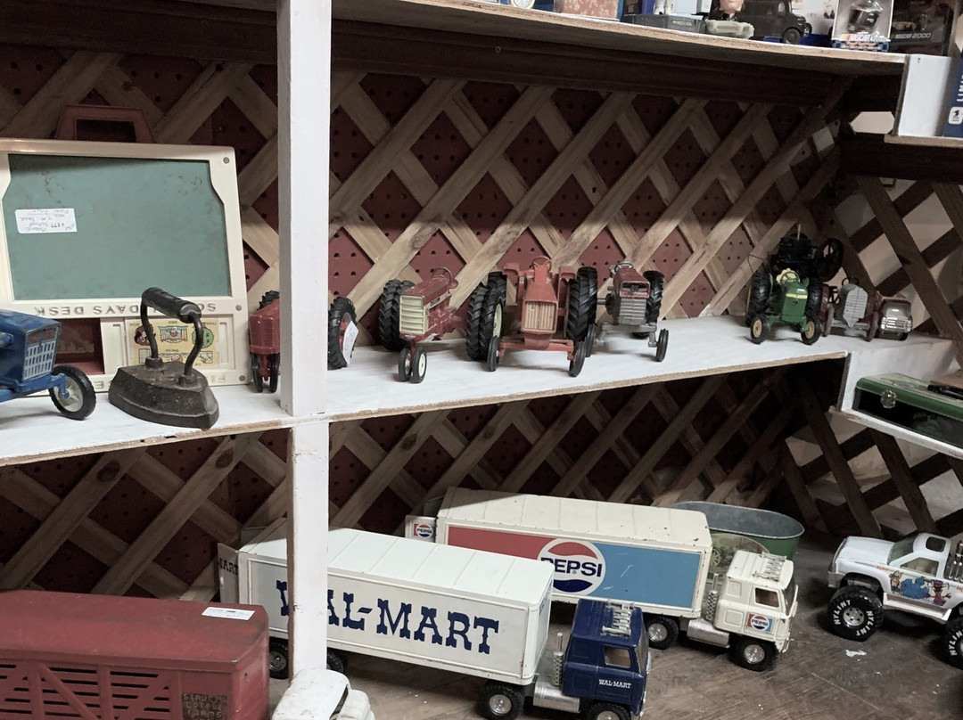 Those Were the Days-Warrensburg必去景点