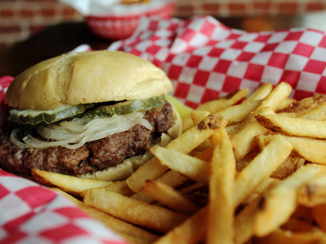 Wally's Wisconsin Tavern