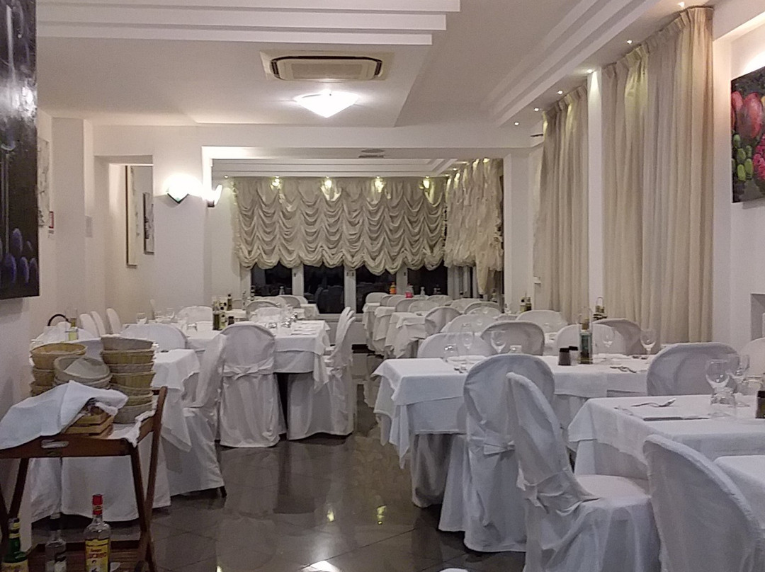 地中海酒店主图