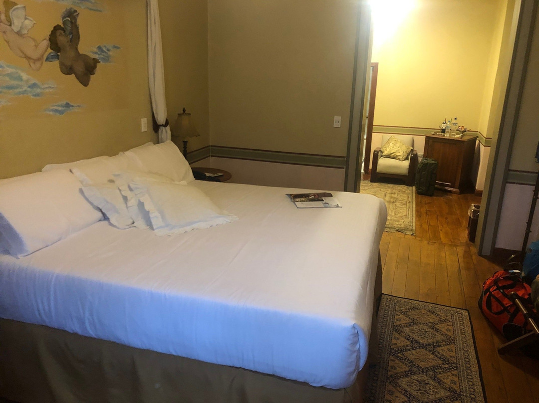 卡瓦洛酒店主图