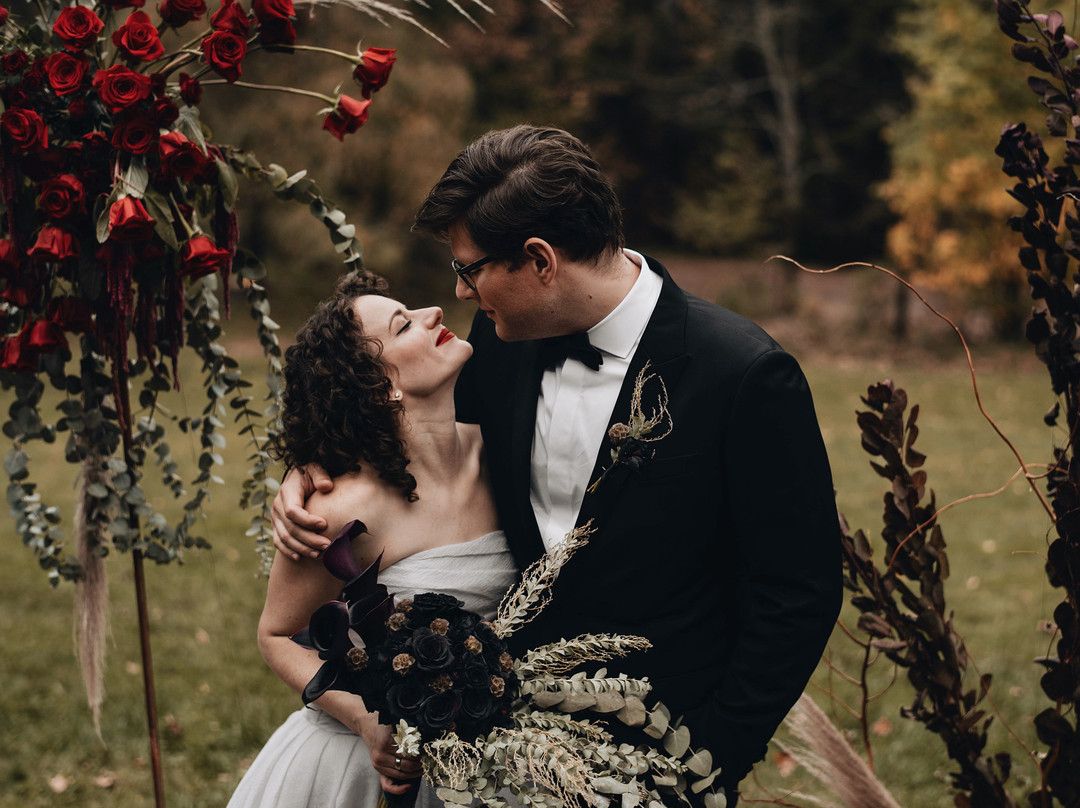 Spillian: A Place to Revel主图