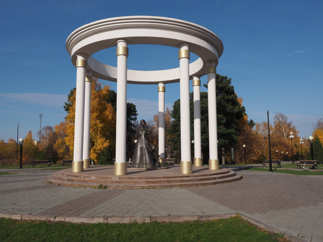 Monument to Wifes of Decembrists-Tobolsk必去景点