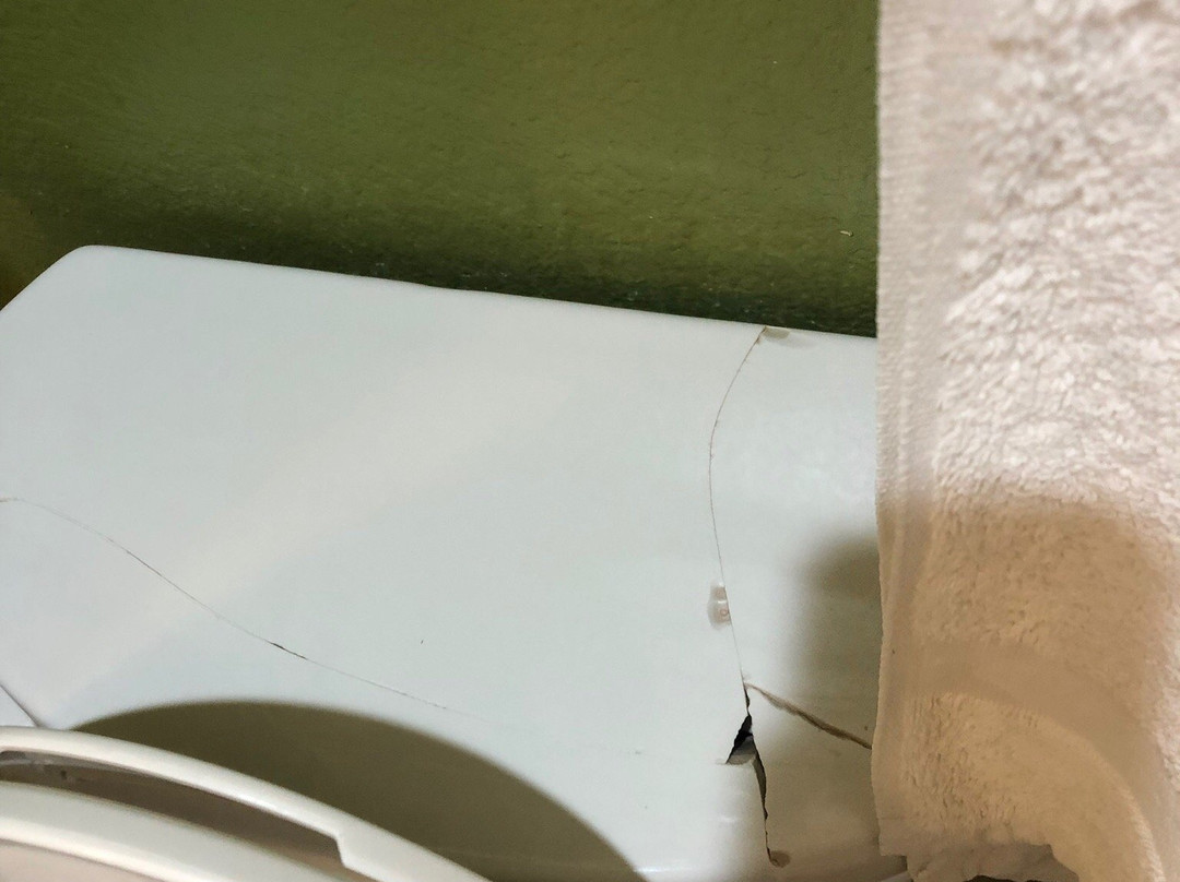 Sleep Inn & Suites University主图