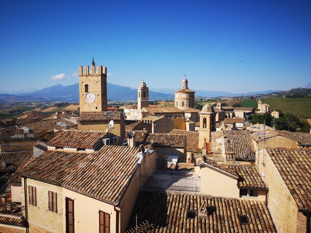 La Neviera nel Pozzo-官方
