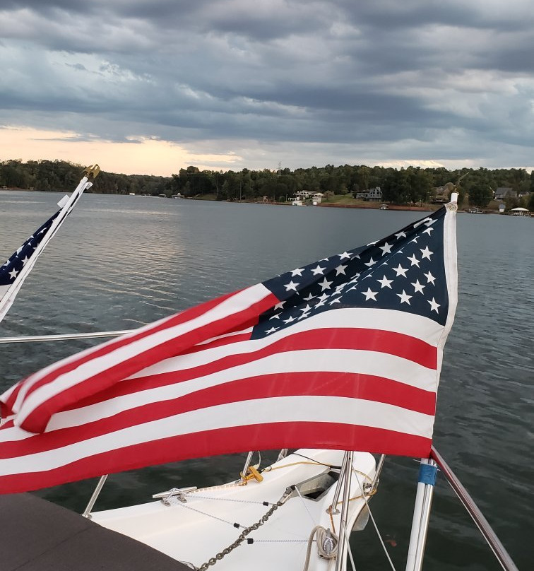 Lake Hickory Adventures-希科里必去景点