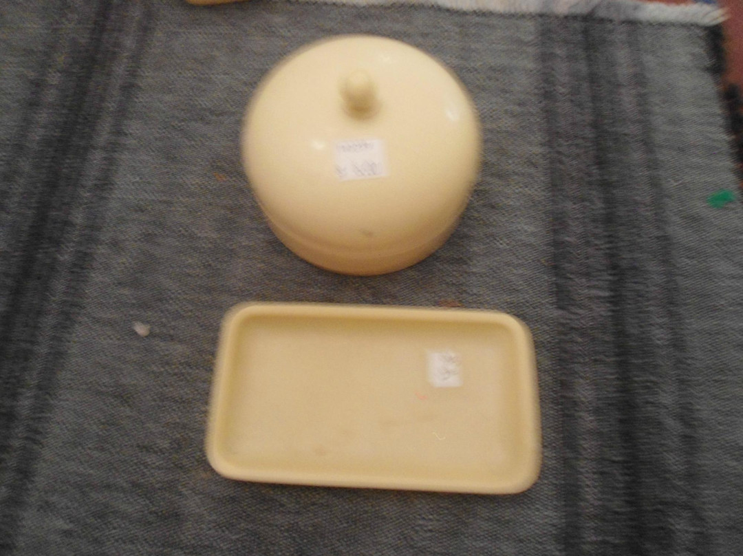 West Saint Paul Antiques