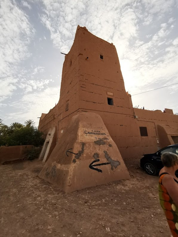 Kasbah Caranvanserail-Tighmert必去景点