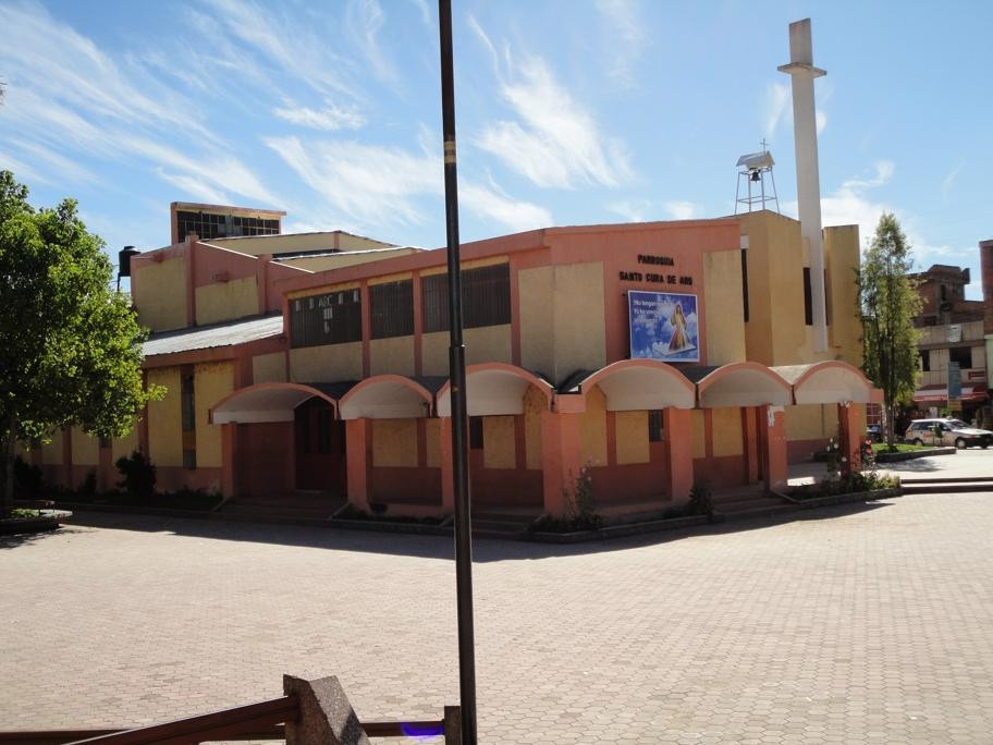 Iglesia Santo Cura de Ars景点图片