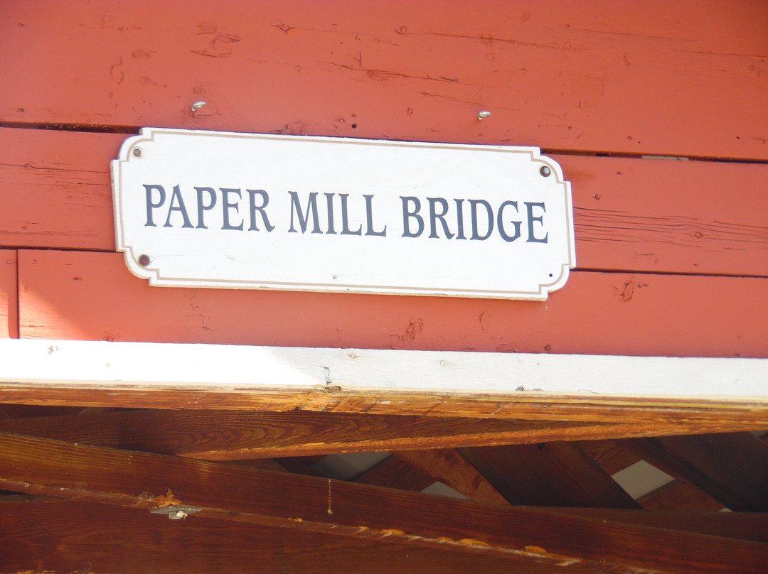 Papermill Village Bridge-North Bennington必去景点