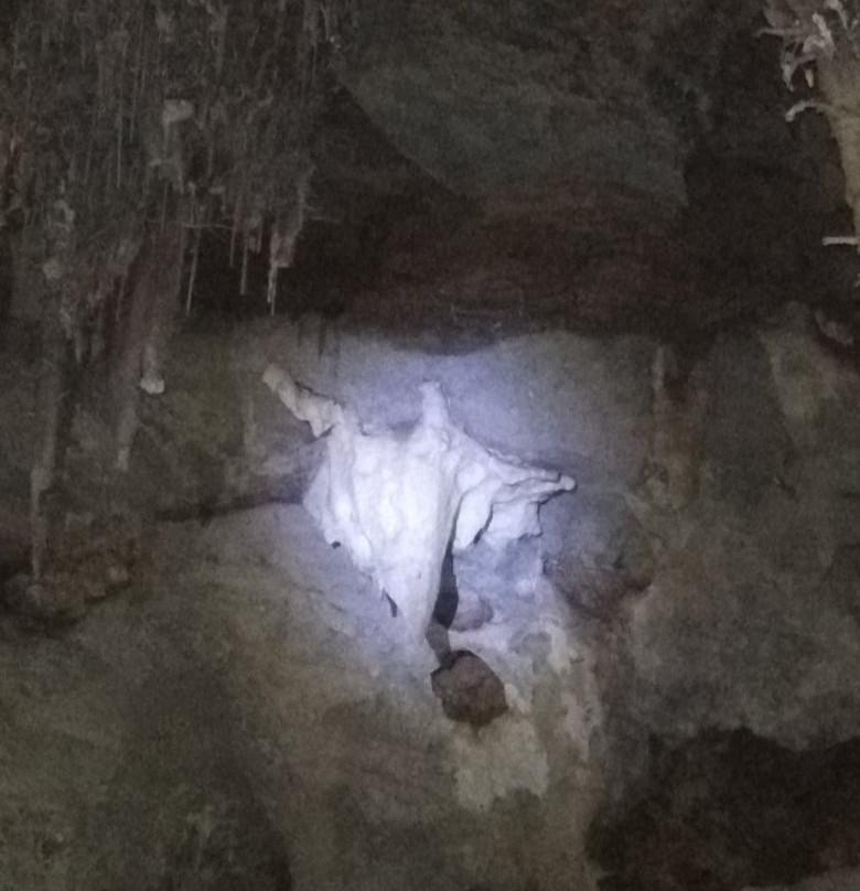 Balneario Gruta da Mangabeira-Ituacu必去景点