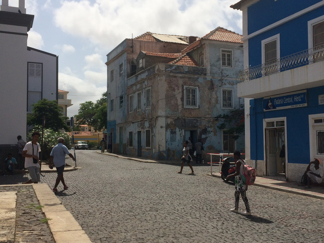 Igrja N. Sra da Luz Mindelo-明德卢必去景点