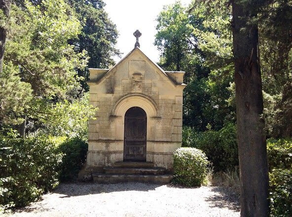 Eglise Notre-Dame-des-Pins-Espondeilhan必去景点