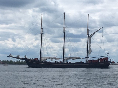 Tall Ship Boat Cruise-多伦多必去景点
